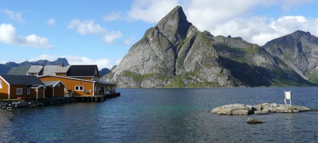 Kratkoe soderjanie romana Knut Gamsun «Misterii»